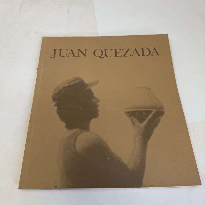 Cover of Juan Quezada and the New Tradition / Y la Nueva Tradicion by Spencer Heath MacCallum; Dextra Frankel (exhibition); Charles C. Di Peso