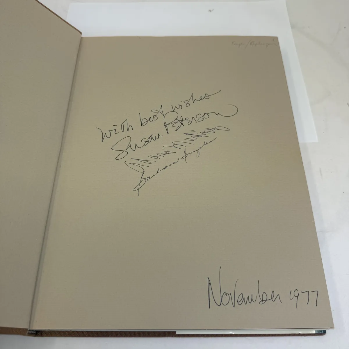 The Living Tradition of Maria Martinez by Susan Peterson — inscription