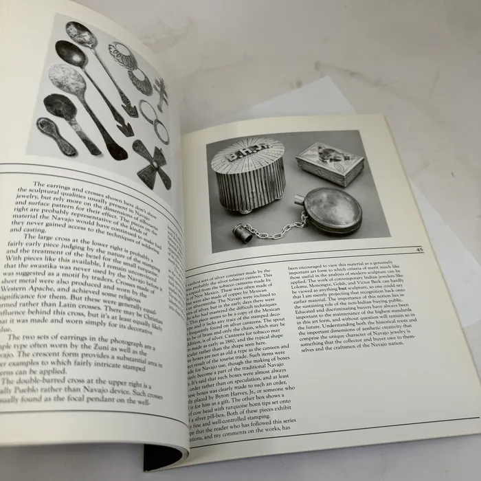 White Metal Universe by The Heard Museum (Cynthia J. Davies, editor) — interior